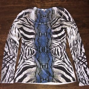 Women’s top. Size small. Cache